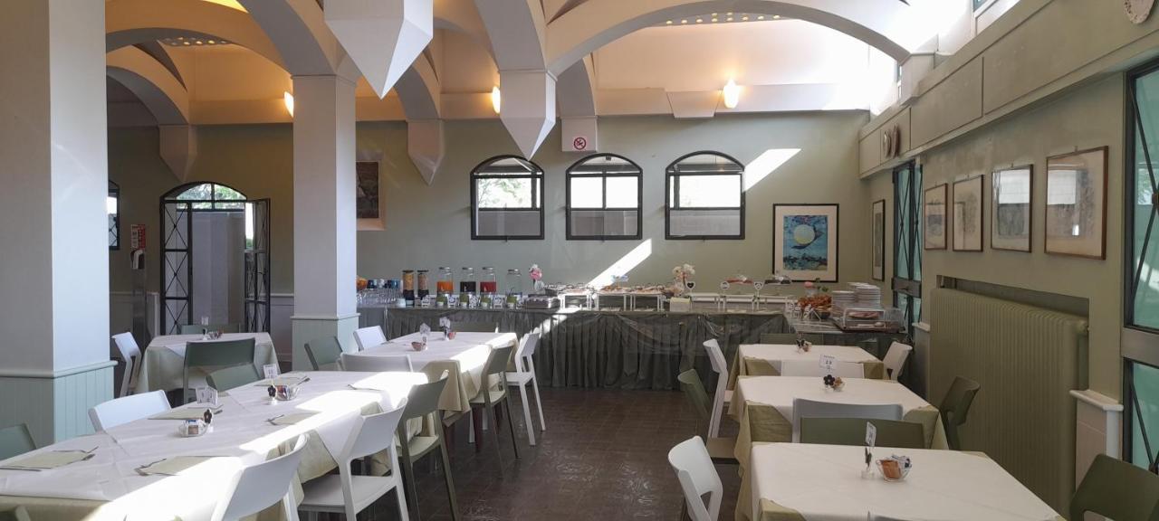 Hotel Maddalena Marina di Ravenna Exterior foto